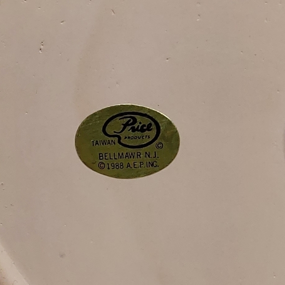 Vintage Heart Trinket Box - Picture 6 of 7